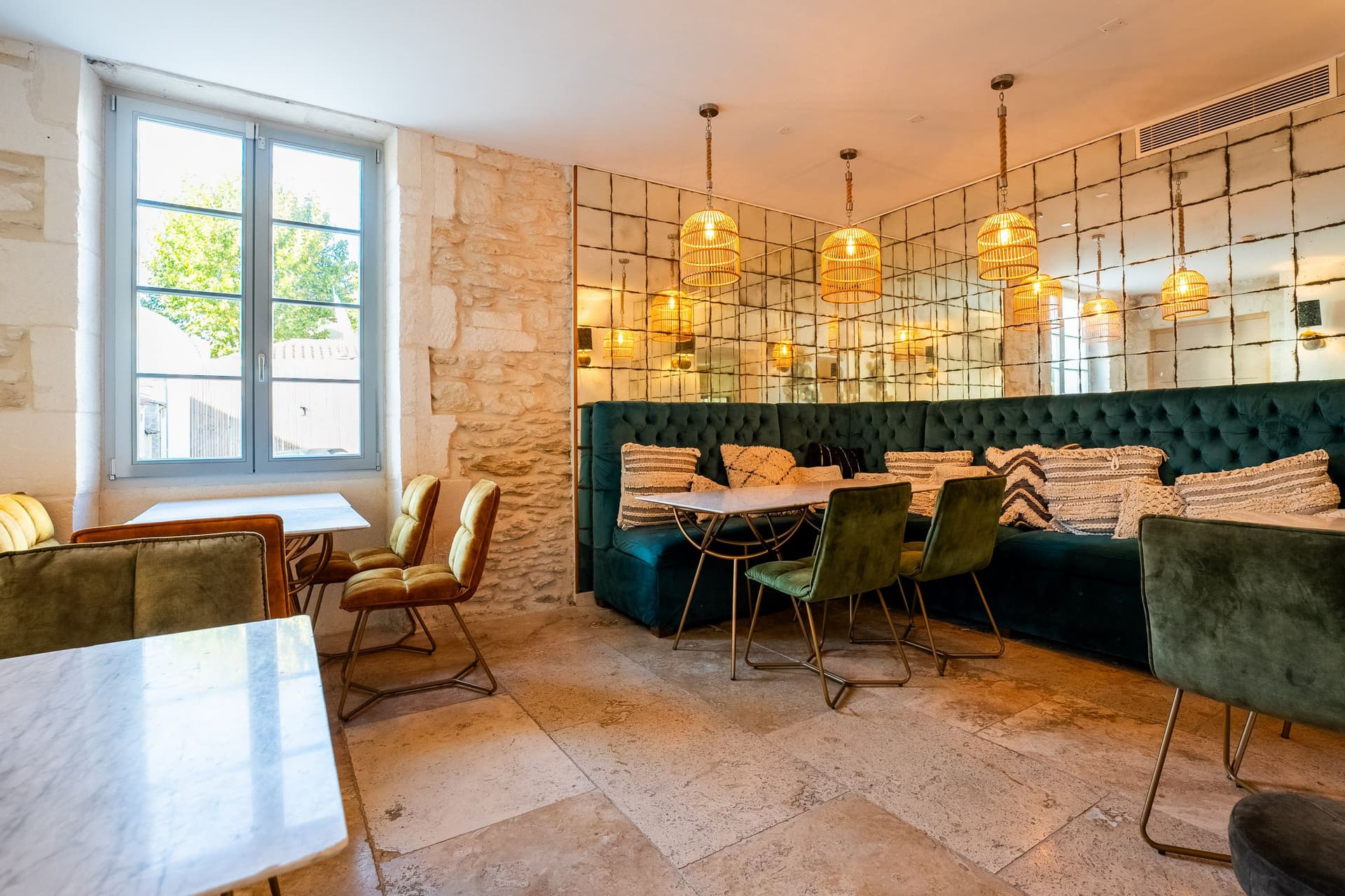 hotel le saint remy presse